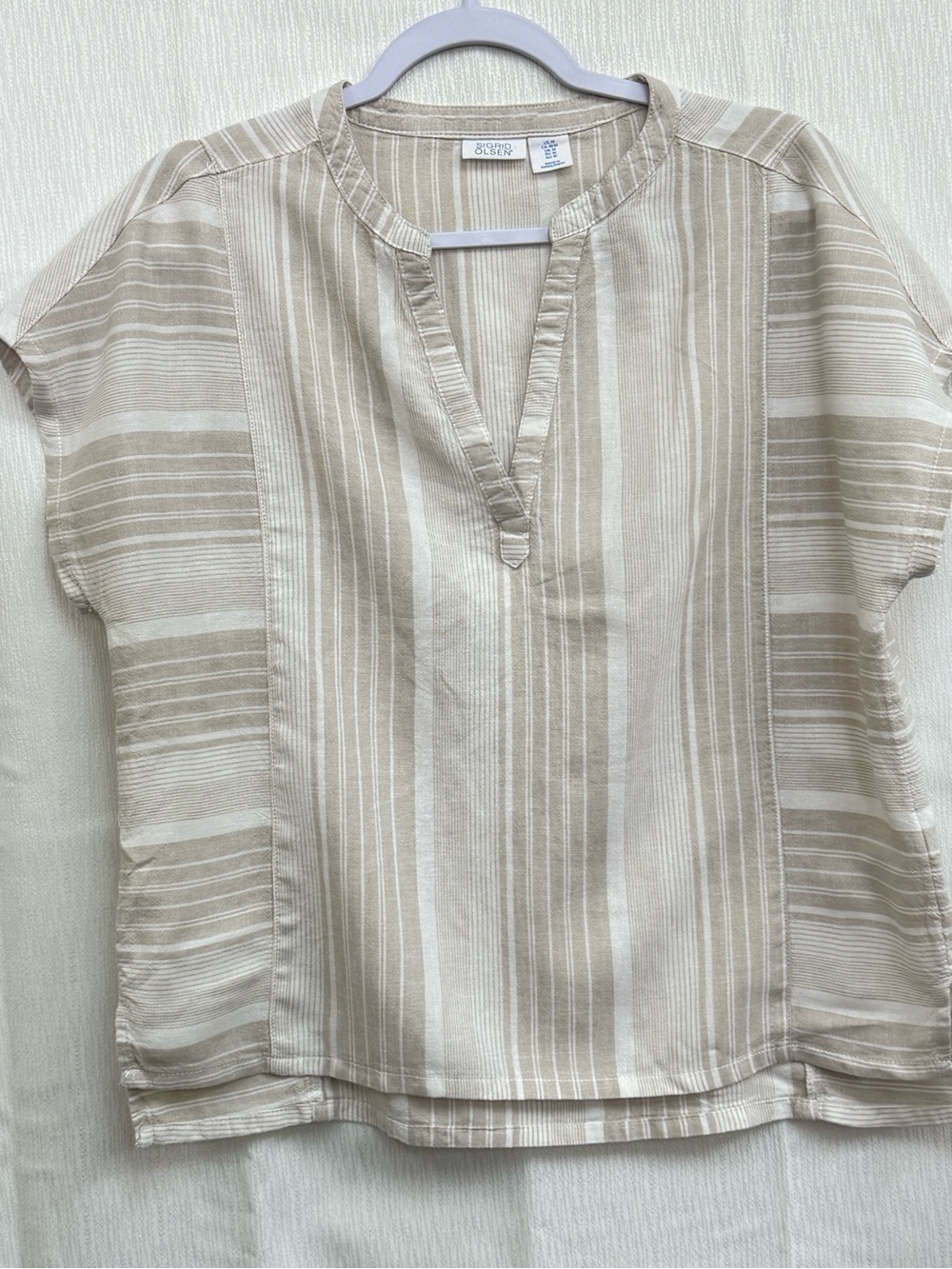 Casual Stripe Split-Neck Top - Beige & cream